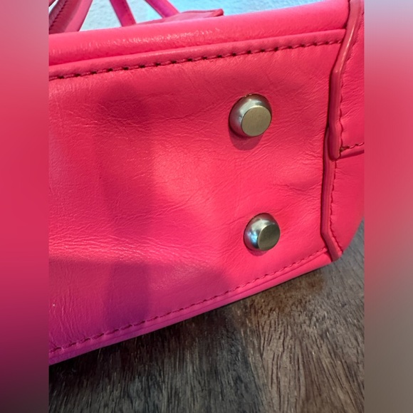 BOTTEGA VENETA Arco Intrecciato Leather Tote Bag in Pink Authentic - Picture 10 of 17